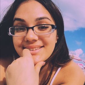 Meet your Posher, Audri